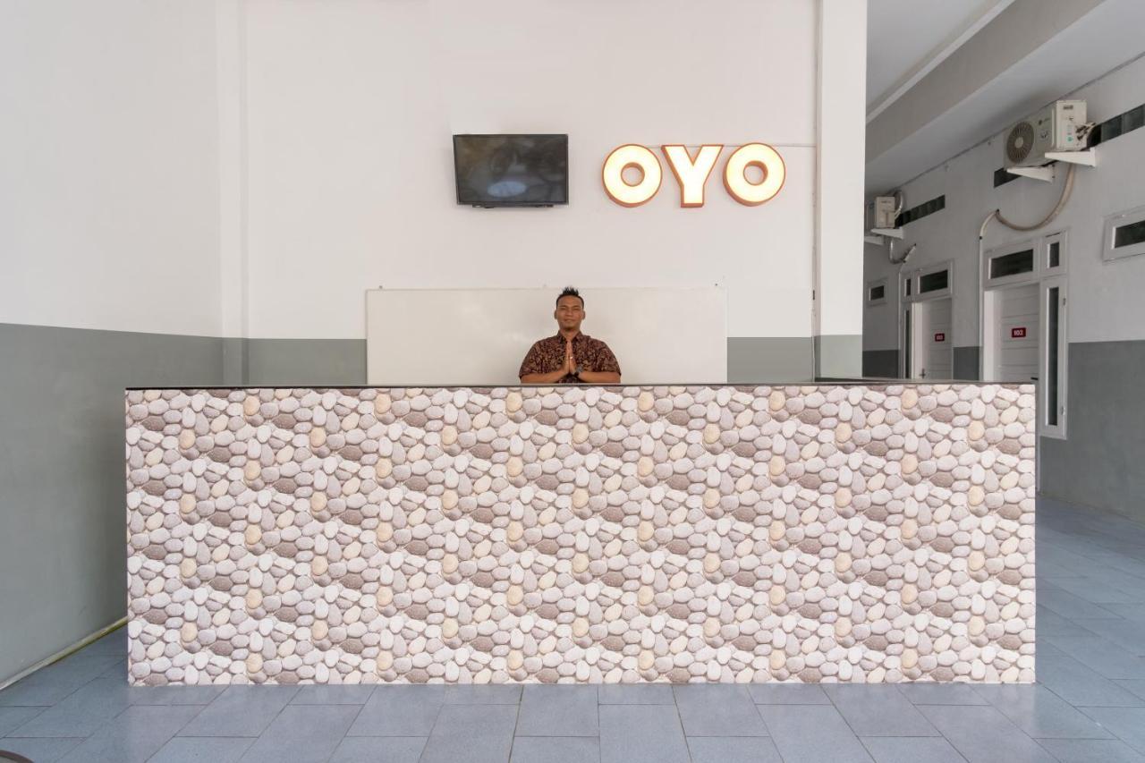 Oyo 447 Hutasimo Residence Μεντάν Εξωτερικό φωτογραφία